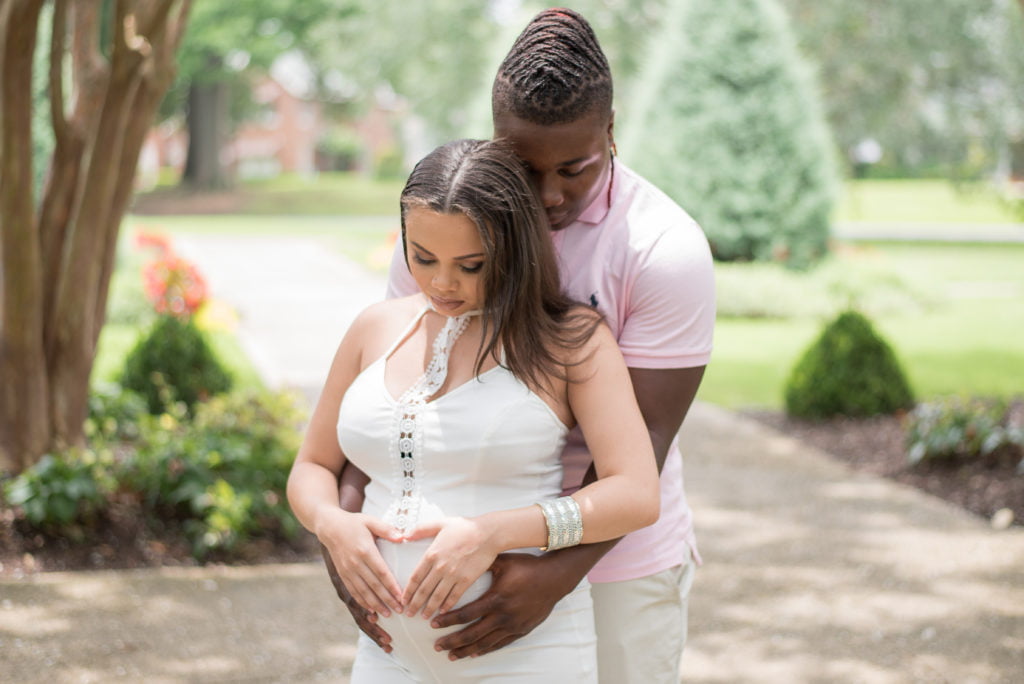 Tia Edwards Maternity Photoshoot at Overton Park.